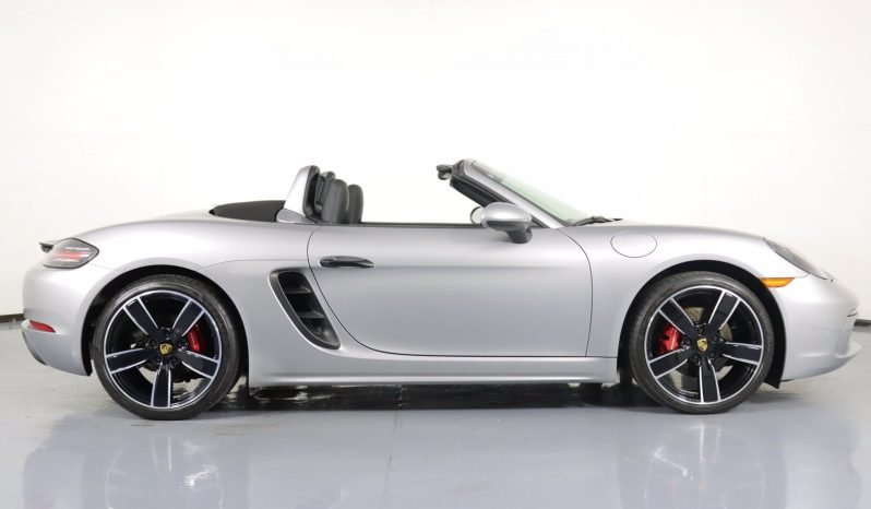 
								Buy 2021 Porsche 911 full									