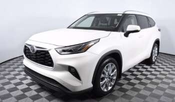 
									Buy 2022 Toyota SUV full								