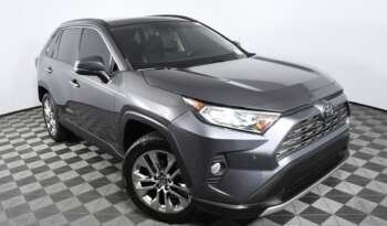 
									Buy 2021 Toyota SUV full								