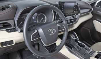 
									Buy 2022 Toyota Rav 4 full								