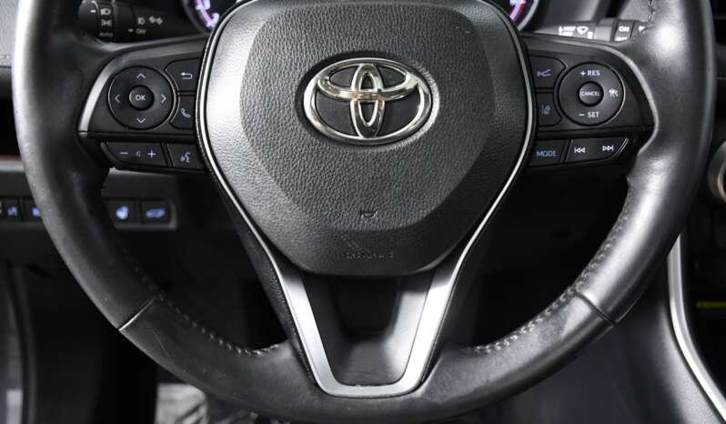 
								Buy 2021 Toyota SUV full									