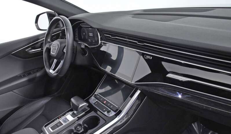 
								Buy 2019 Audi Q8 3.0T PREMIUM full									