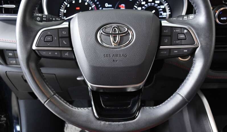 
								Buy 2021 Toyota SUV full									