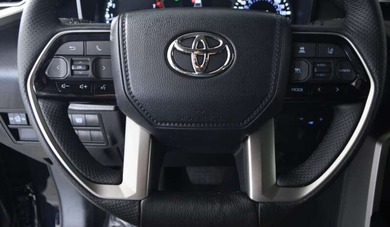 
								buy 2023 Toyota Tundra 4WD SR5 full									