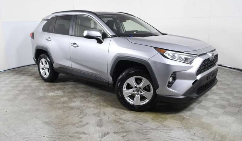 
								Buy 2020 Toyota RAV4 XLE full									