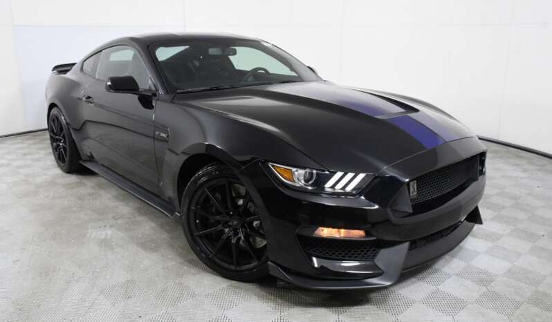 
								Buy 2022 Ford Mustang GT full									