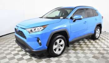 
									Buy 2022 Toyota Rav 4 LE full								
