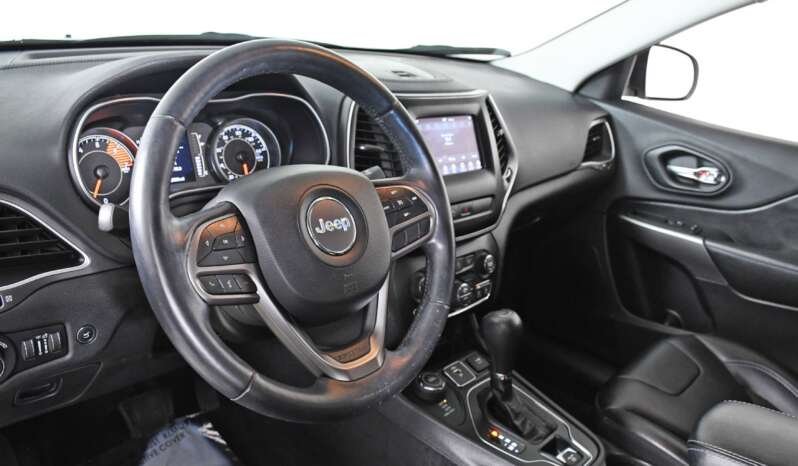 
								Buy 2021 Jeep SUV full									