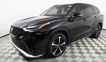 
									Buy 2021 Toyota SUV full								