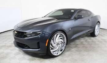 
									Buy 2021 Chevrolet Camaro full								