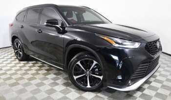 
									Buy 2021 Toyota SUV full								