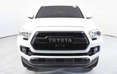 Buy 2022 Toyota Truck