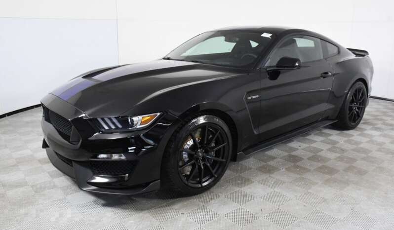 
								Buy 2022 Ford Mustang GT full									