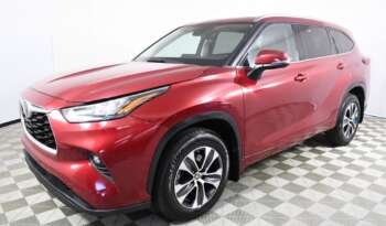 
									Buy 2021 Toyota SUV full								