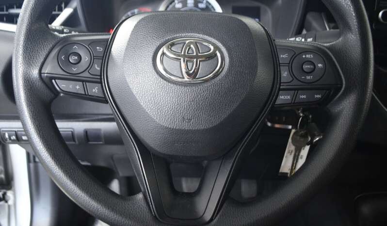 
								Buy 2022 Toyota Corolla LE full									