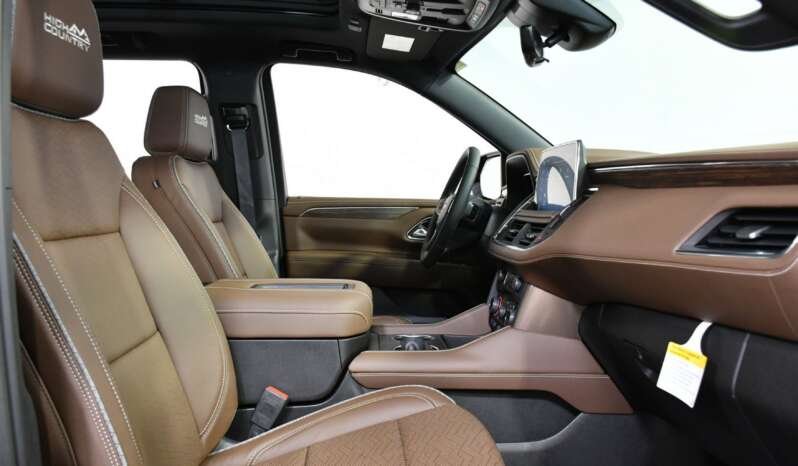 
								Buy 2023 Chevrolet Suburban HIGH COUNTRY full									