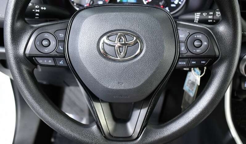 
								Buy 2022 Toyota Rav 4 full									
