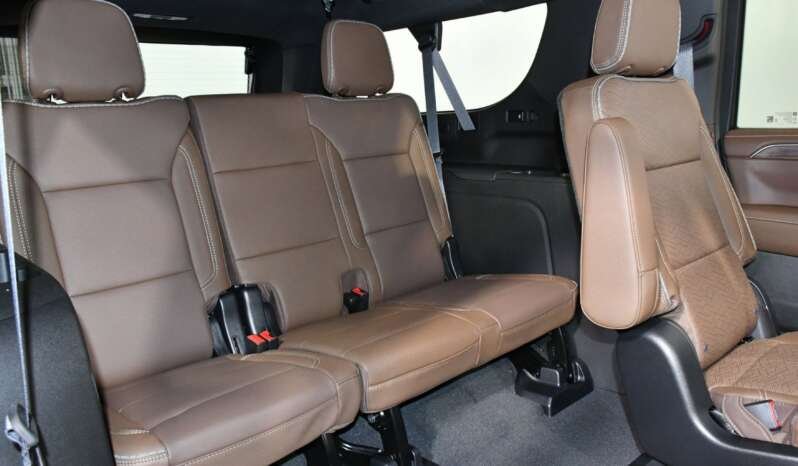 
								Buy 2023 Chevrolet Suburban HIGH COUNTRY full									