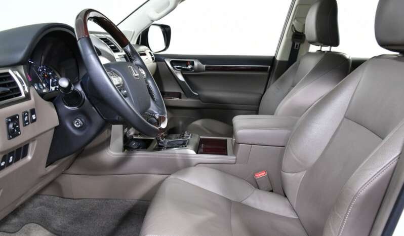 
								Buy 2019 Lexus SUV full									
