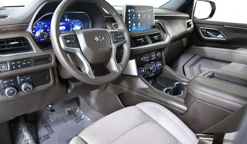 
								Buy 2022 Chevrolet Suburban HIGH COUNTRY full									