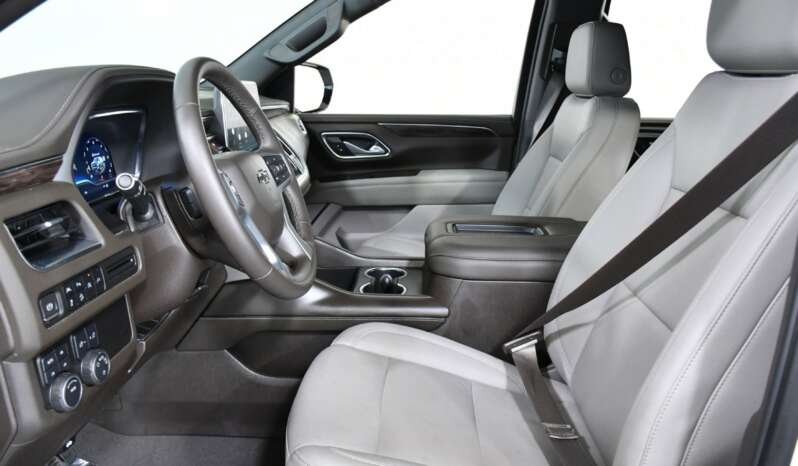 
								Buy 2022 Chevrolet Suburban HIGH COUNTRY full									