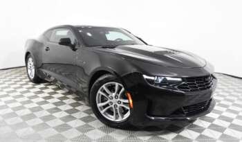 
									2018 Chevrolet Camaro LS full								