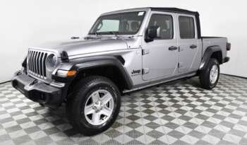 
									Buy 2023 Jeep Gladiator SPORT S full								