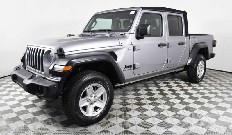 
								Buy 2023 Jeep Gladiator SPORT S full									