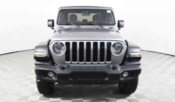 
									Buy 2023 Jeep Gladiator SPORT S full								