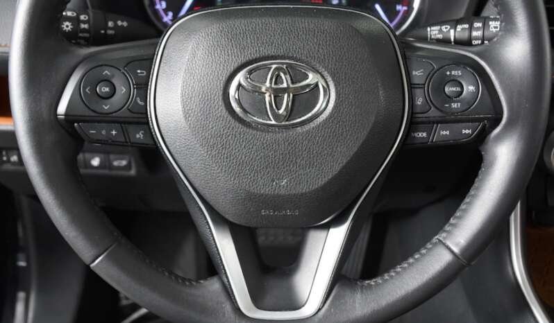 
								Buy 2020 Toyota SUV full									