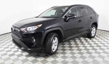 
									Buy 2019 Toyota Rav 4 full								