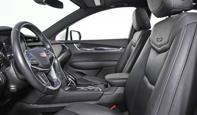 
								Buy 2021 Cadillac full									