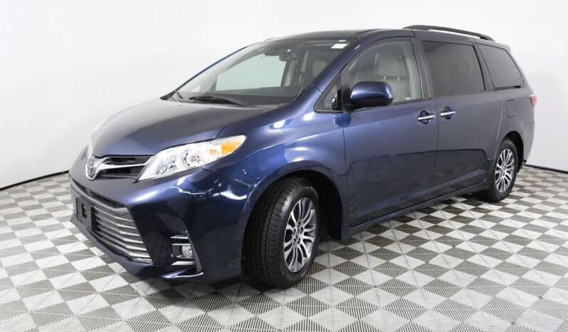 
								Buy 2020 Toyota Sienna full									