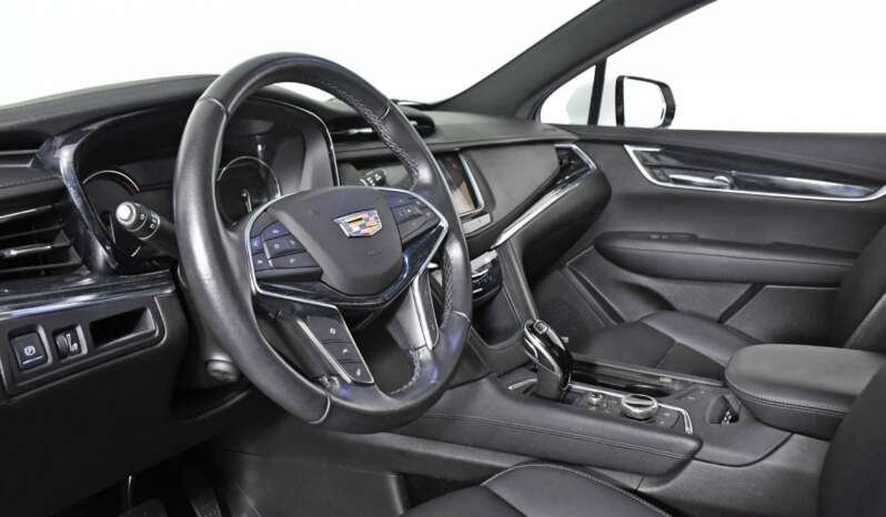 
								Buy 2021 Cadillac full									