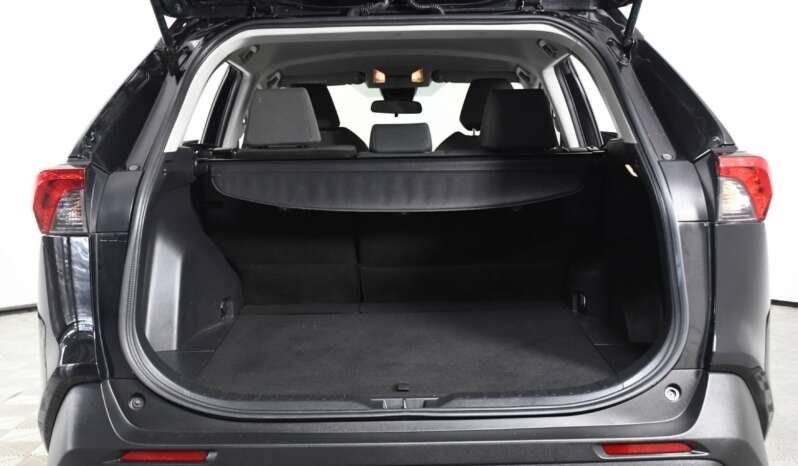 
								Buy 2019 Toyota Rav 4 full									