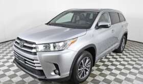 Buy 2018 Toyota Highlander XLE