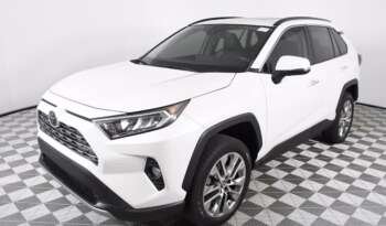 
									Buy 2021 Toyota SUV full								