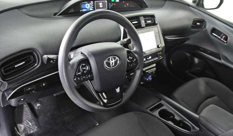 
								Buy 2022 Toyota Prius L ECO full									