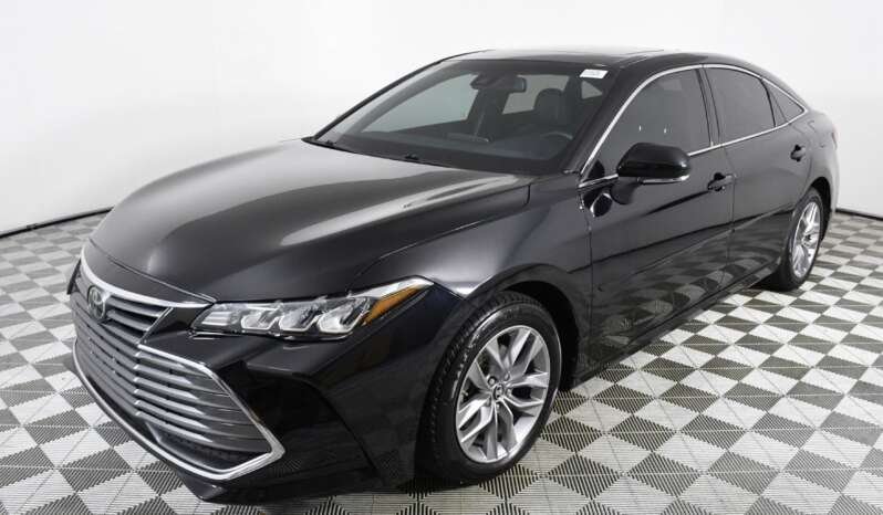 
								Buy 2021 Toyota Avalon XLE full									