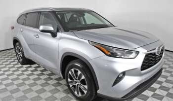 
									Buy 2020 Toyota SUV full								