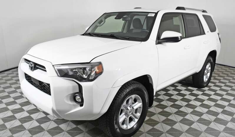 
								Buy 2022 Toyota 4 Runner full									