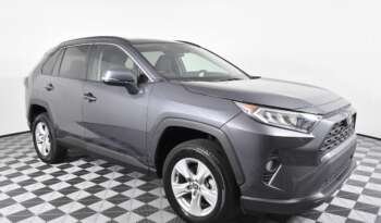 
									Buy 2021 Toyota Rav 4 full								