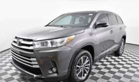 Buy 2021 Toyota Highlander