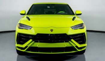 
									Buy 2023 Lamborghini Urus S full								