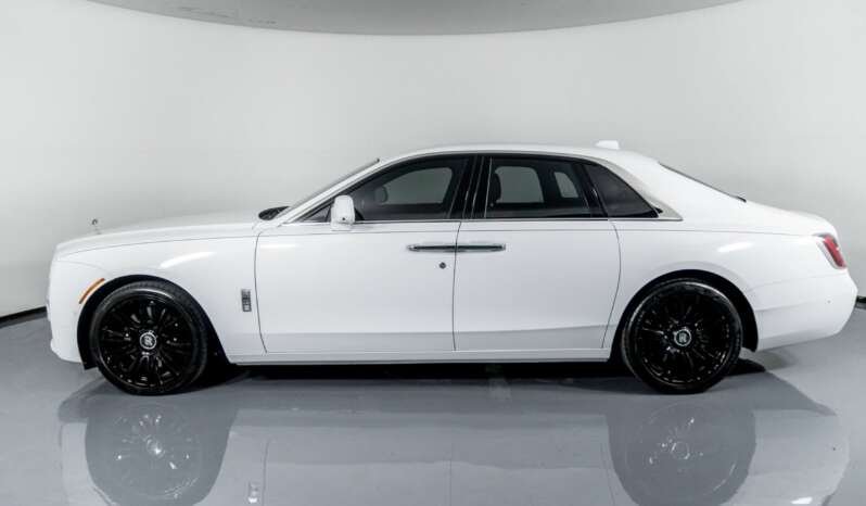 
								Buy 2022 Rolls Royce Ghost full									