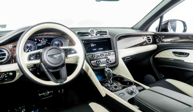 
								Buy 2022 Bentley Bentayga S full									