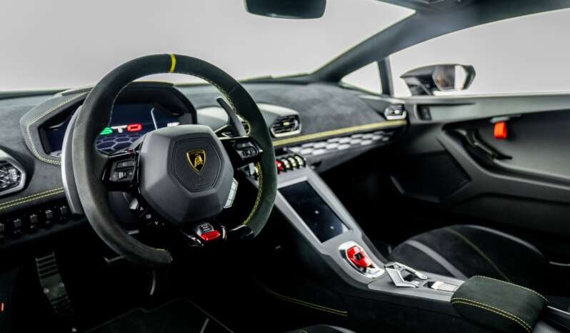 
								Buy 2022 Lamborghini Huracan STO full									