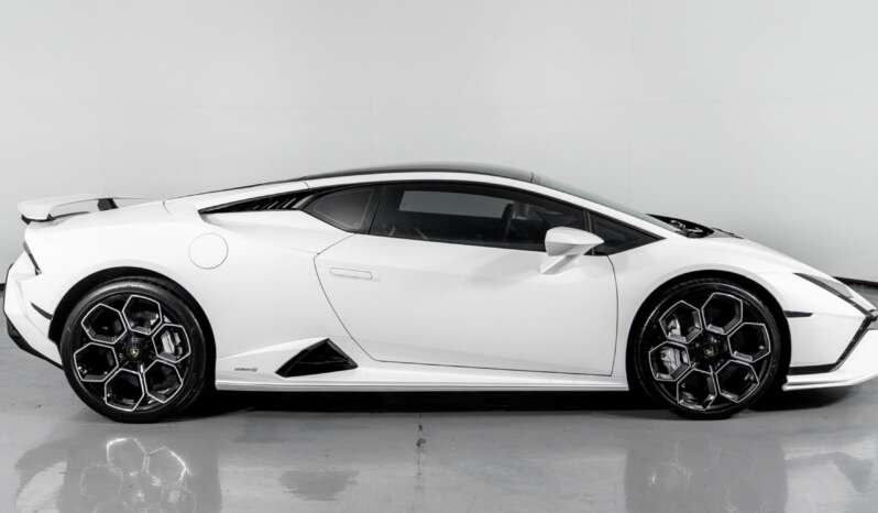 
								Buy 2023 Lamborghini Huracan Tecnica full									