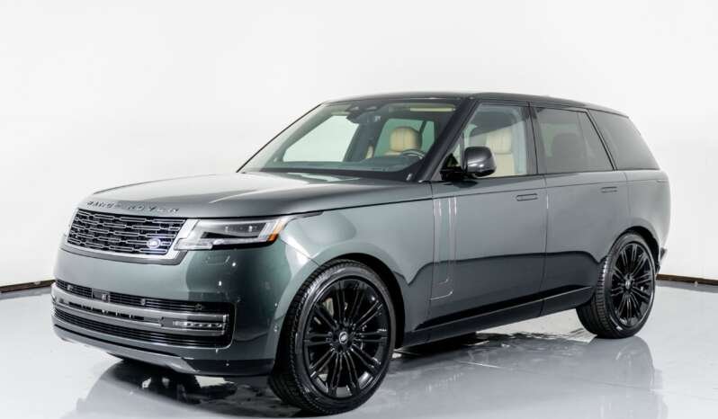 
								Buy 2024 Land Rover Range Rover SE full									