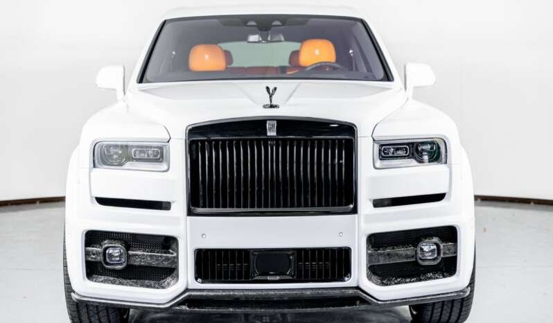 
								Buy 2024 Rolls Royce Cullinan full									